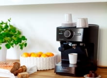 Czarny ekspres do kawy Electrolux Cremapresso