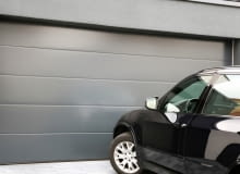 Zalety segmentowych bram garażowych Zalety segmentowych bram garażowych