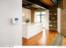 Odpowiednio dobrana automatyka, tak steruje działaniem systemu grzewczego, aby zapewnić oczekiwany przez użytkowników poziom komfortu cieplnego w pomieszczeniach Odpowiednio dobrana automatyka, tak steruje działaniem systemu grzewczego, aby zapewnić oczekiwany przez użytkowników poziom komfortu cieplnego w pomieszczeniach