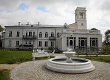 Pałac w Sannikach 10.09.2014 Sanniki. Europejskie Centrum Artystyczne im. Fryderyka Chopina - wkrótce otwarcie. Fot. Tomasz Niesłuchowski / Agencja Gazeta