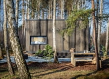 Tiny House - domek ukryty między drzewami Tiny House - domek ukryty między drzewami