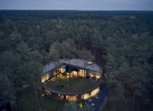 Circle Wood House. Proj. Mobius Architekci Circle Wood House. Proj. Mobius Architekci
