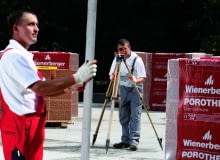 21.07.2009 WIAZOWNA ( WIZOWNA ) - BUDOWA DOMU Z PUSTAKA POROTHERM FIRMY WIENERBERGER . UL KOSCIELNAFOT. BRUNO FIDRYCH +48 600 83 82 82