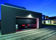 10 cech dobrej bramy garażowej