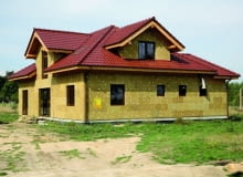 Zbrojenie układa się po całkowitym wyschnięciu kleju i ewentualnym zamocowaniu łączników Zbrojenie układa się po całkowitym wyschnięciu kleju i ewentualnym zamocowaniu łączników