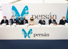 Podpisanie aktu erekcyjnego. Od lewej: Antonio Some Carrillo, Juan Moya Yoldi, Francisco Javier Moya Yoldi, José Moya Yoldi, Concepcion Yoldi Garcia, Jarosław Obremski, Cezary Przybylski, Jan Grzegorczyn. Podpisanie aktu erekcyjnego. Od lewej: Antonio Some Carrillo, Juan Moya Yoldi, Francisco Javier Moya Yoldi, José Moya Yoldi, Concepcion Yoldi Garcia, Jarosław Obremski, Cezary Przybylski, Jan Grzegorczyn.