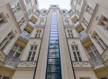 Winda Wedla w oficynie Foksal 13. Winda Wedla w oficynie Foksal 13.