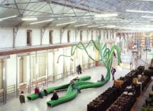 Wielofunkcyjny mebel z serii OS00 w Le Centrquatre w Paryżu autorstwa Sebastiena Wierincka, 2009 belgia, centrum handlowe, galeria, lofty, design, mała bryła