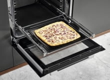 Kamień do pizzy w piekarnikach akcyjnych marki Miele Kamień do pizzy w piekarnikach akcyjnych marki Miele