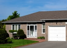 Domy piętrowe dłużej się buduje i są nieco droższe, ale zwykle łatwiej i taniej się je ogrzewa dom jednorodzinny