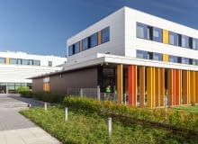 Szkoła podstawowa w Ząbkach - realizacja projektu pracowni MAMGUSTA