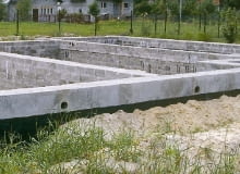 Przygotowane wcześniej przejścia instalacyjne ułatwiają sprawne przygotowanie przyłączy