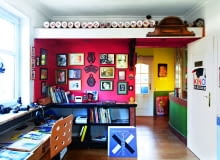 Plakat akcji społecznej "Kino za rogiem". W ramach akcji Szaybo zrobił 22 plakaty do nowych, cyfrowych wersji filmów - jak mówi: "współczesne plakaty do współczesnych wersji". Plakat akcji społecznej "Kino za rogiem". W ramach akcji Szaybo zrobił 22 plakaty do nowych, cyfrowych wersji filmów - jak mówi: "współczesne plakaty do współczesnych wersji".