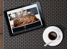 Dzięki programowi ProCombi Plus możemy podglądać na tablecie, na jakim etapie są przygotowywane w piekarniku dania. fot. producent