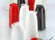 Są przy nas na co dzień, słodkie aniołki i pieprzne diabełki. Kto wygra rywalizację? <BR /> AKCESORIA. Soliniczka i pieprzniczka, tworzywo sztuczne, 81 zł, czerwonamaszyna.pl