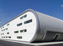 biurowce, włochy, ekobudynek, beton, elewacja, minimalizm