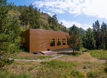 Dom z płyty warstwowej