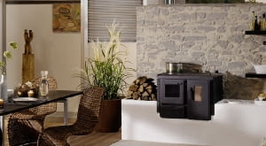 Współczesna koza ze stali lub żeliwa to efektowne i wydajne źródło ciepła