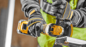 Szlifierka kątowa DeWALT