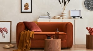 Kolorowe kanapy z nutą vintage