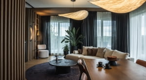 Apartament z widokiem na staw: zaprojektowany z myślą o wyciszeniu