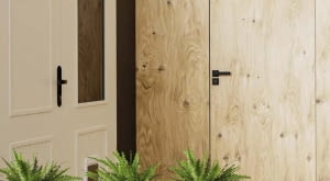 Drzwi z ościeżnicą drewnianą bezprzylgową (niewidoczne zawiasy)
