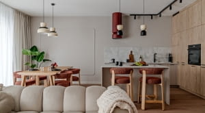 Nowoczesny minimalizm - mieszkanie na warszawskiej Woli