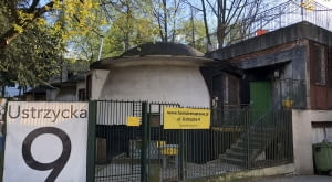 Kopulaki w Warszawie. Domy na Ustrzyckiej wyglądają jak wioska Smerfów