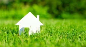 Czy warto kupić tanią działkę rolną z myślą o budowie domu?