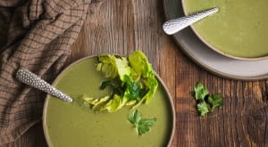 Zupa krem z zielonej sałaty