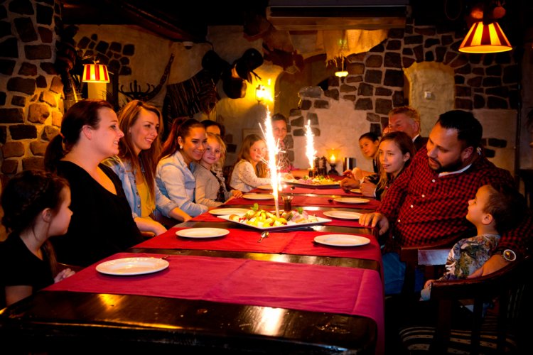 Bistro_de_Heerlijkheid_familie_a_la_carte_diner_Preston_Palace