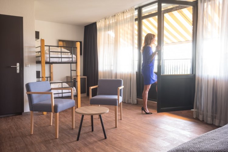 WEB-Balkon-Hotelkamer-4e-etage-Agnes-02