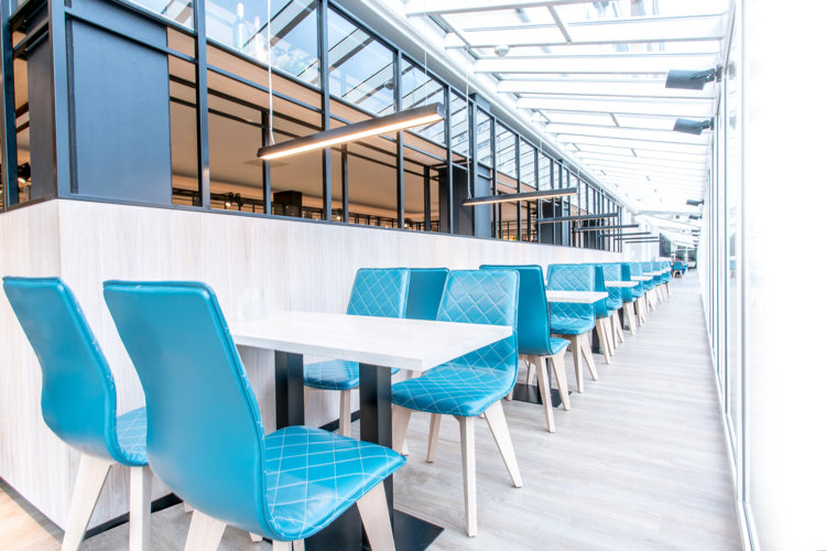 Zitjes_serre_nieuw_hotelrestaurant_Preston_Palace