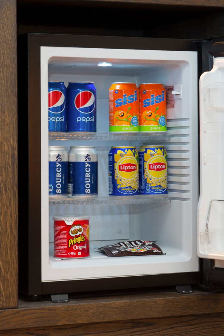 Portret-Suite-minibar