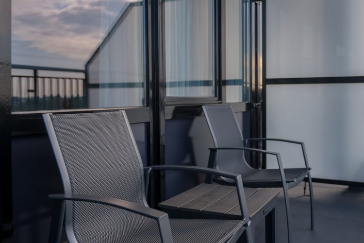 WEB-EXTRA-Balkon