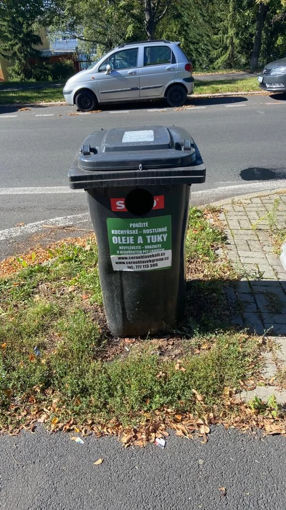 Víte, že použité jedlé oleje a tuky se také dají recyklovat?