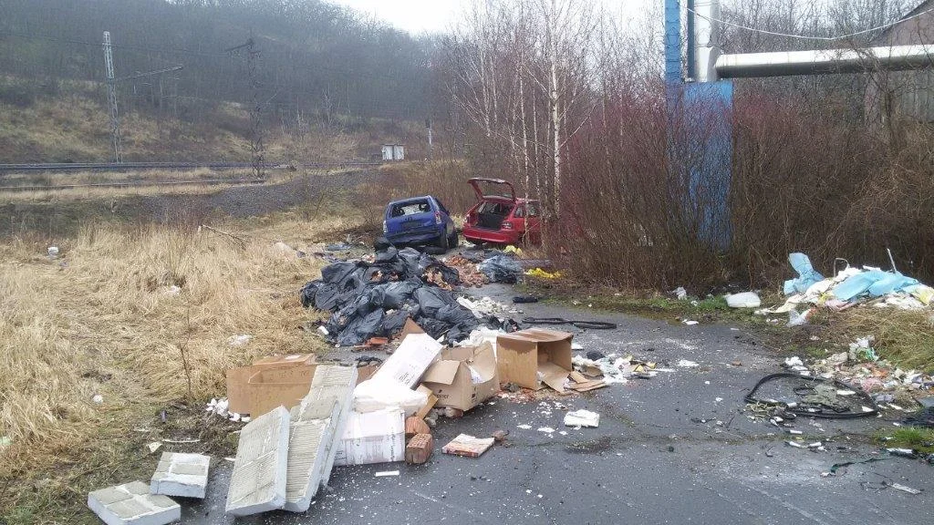 Stavební a demoliční odpad z domácností patří na sběrný dvůr