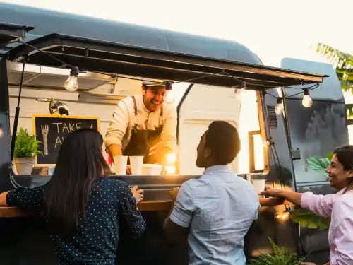 MERCATOR gogrip w gastronomii - niezawodny wybór dla cateringu i food trucków 🍟