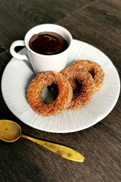 Rings Churroja, suklaakastiketta