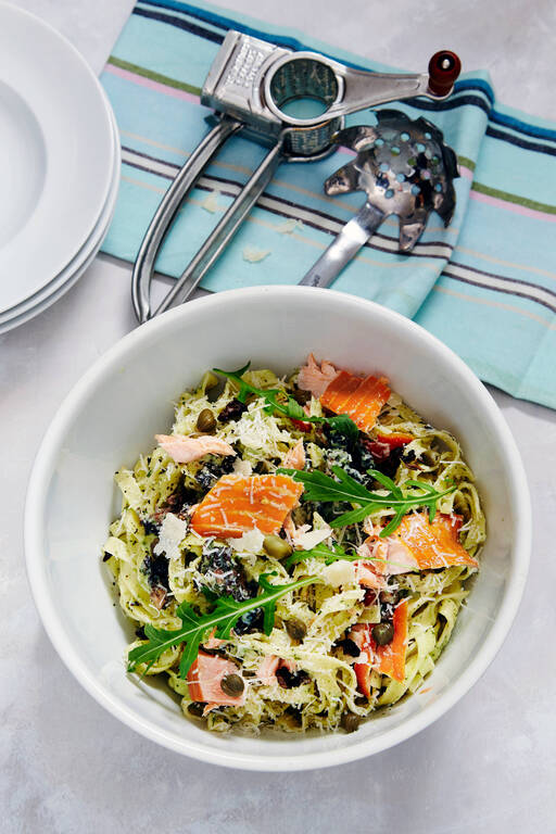 Korvasieni-savukalapasta