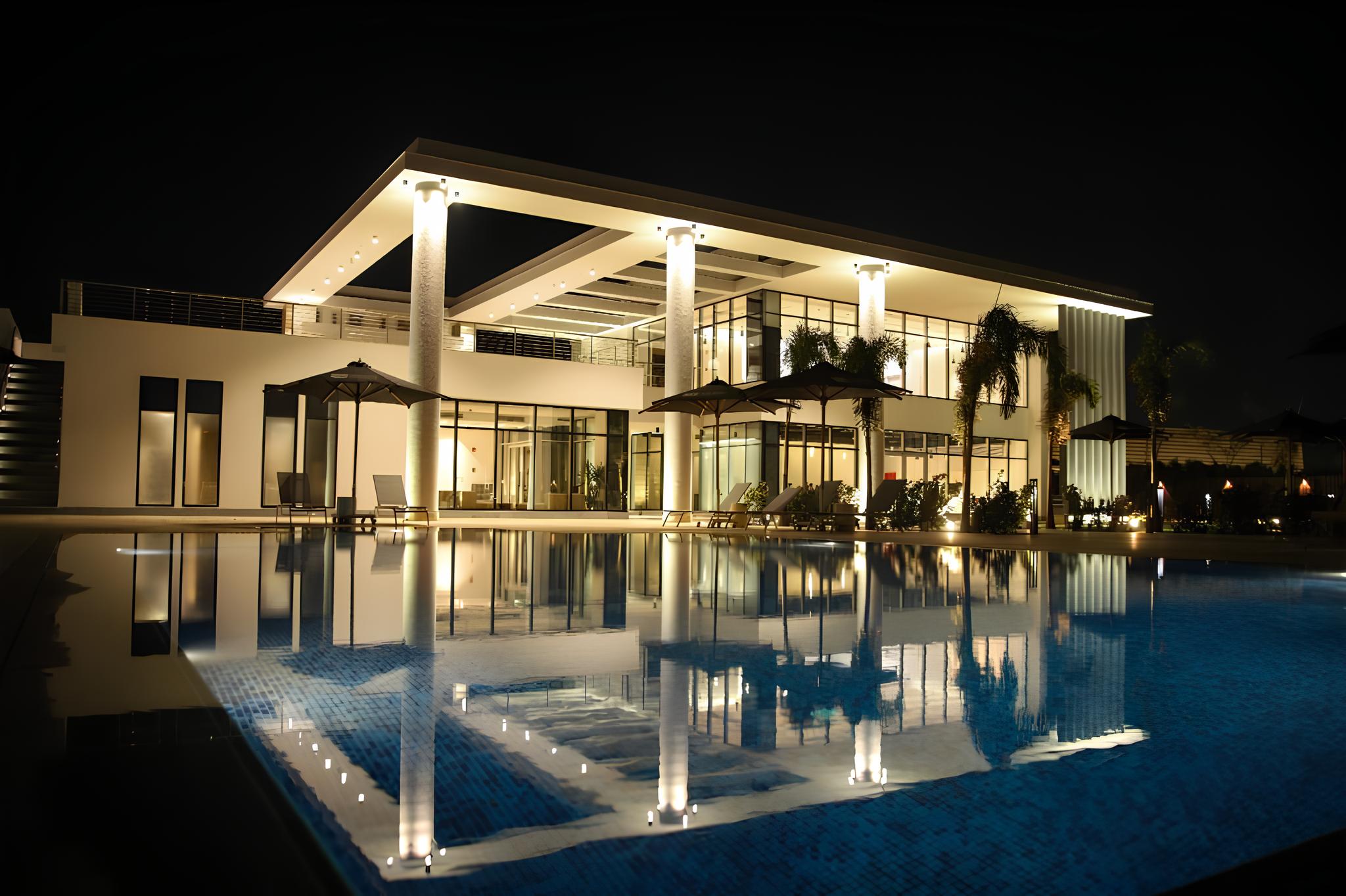 ٤ غرف النوم ٢٩٩ متر شقة للبيع ٣٧٬٤٢٣٬٠٠٠ جنيه في Pyramids Heights,El Sheikh Zayed,Egypt