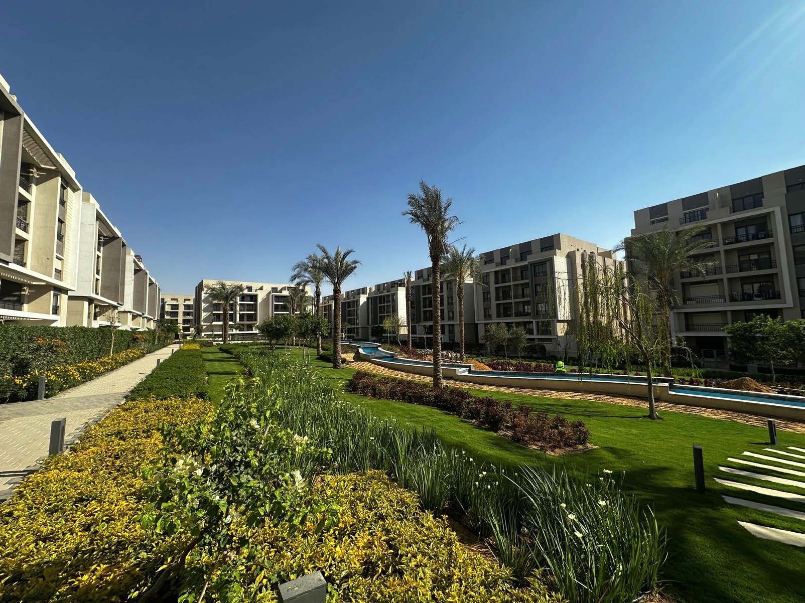 Apartment, Fifth Square Al Marasem (1 of 5)