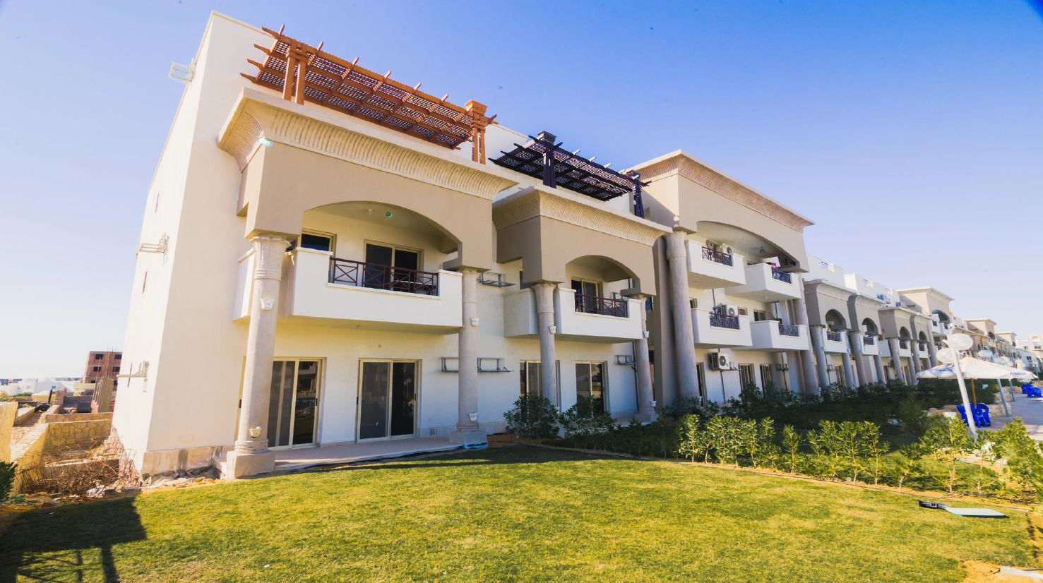 2-Bedroom Chalet 85 m² for sale in Mini Egypt, Ain Sokhna - Ref 300321