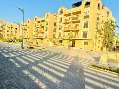 Apartment, Diar II (1 of 2)