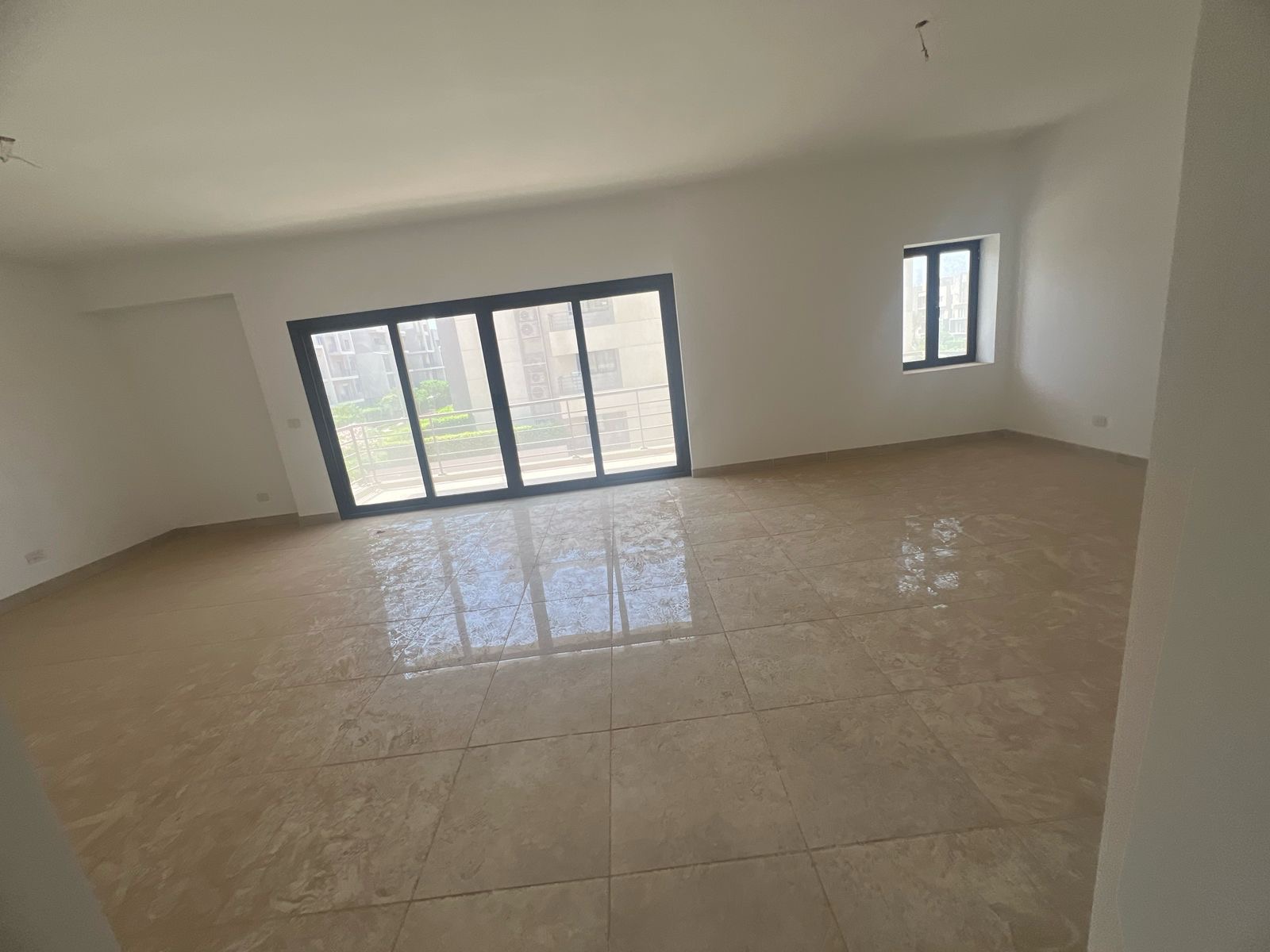 apartment at Fifth Square Al Marasem