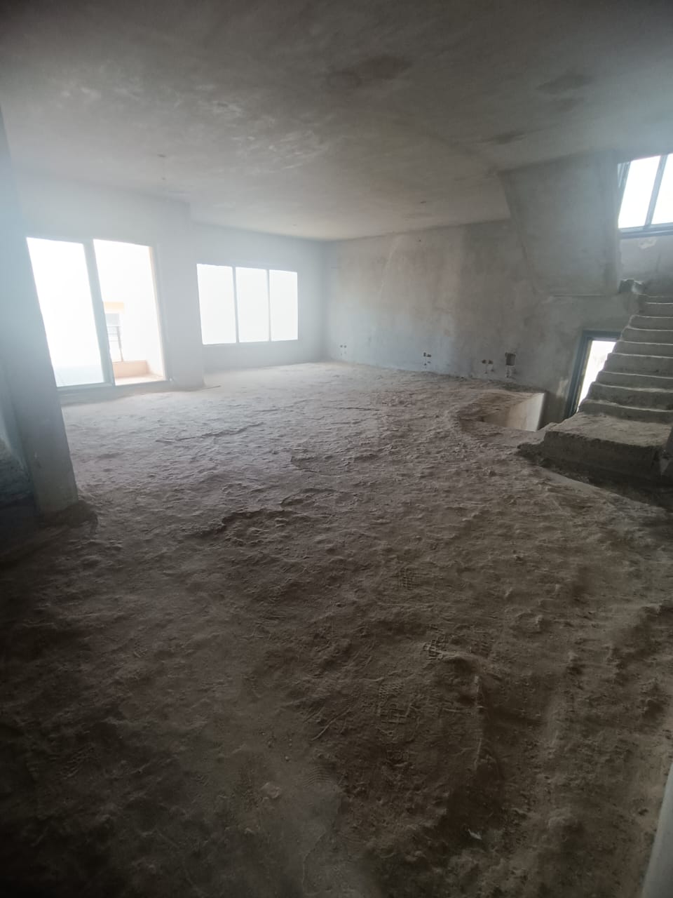 4-Bedroom Duplex 295 m² for sale in ALMA, El Sheikh Zayed