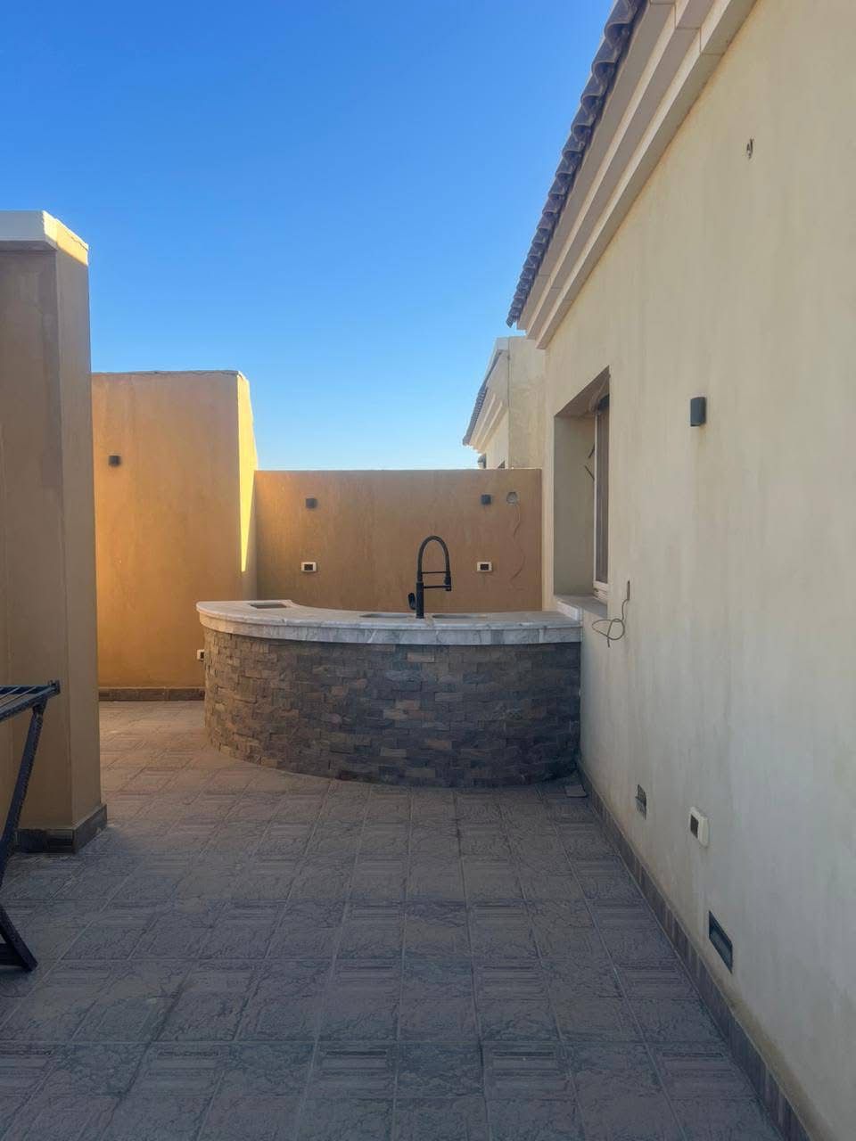 فيلا – 4 غرف