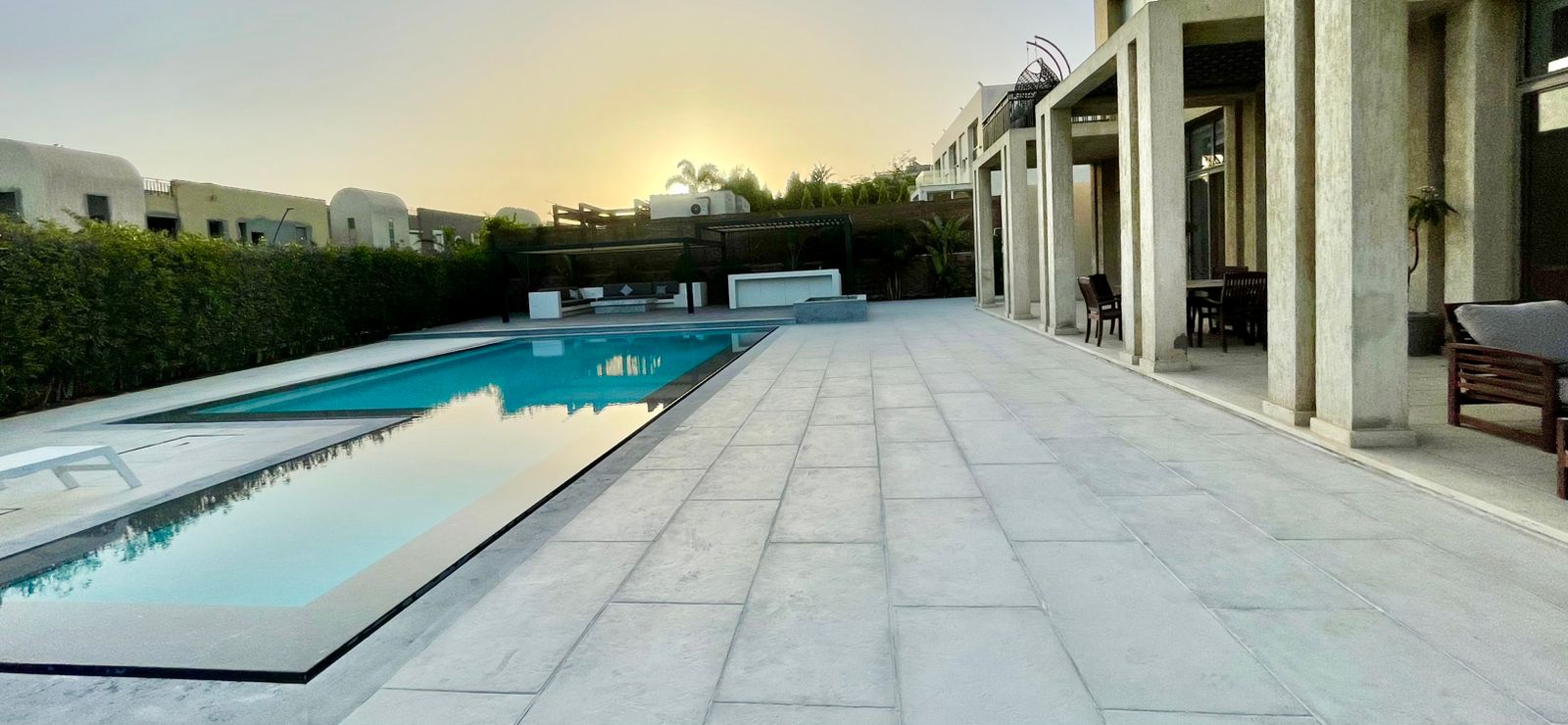 فيلا – 4 غرف