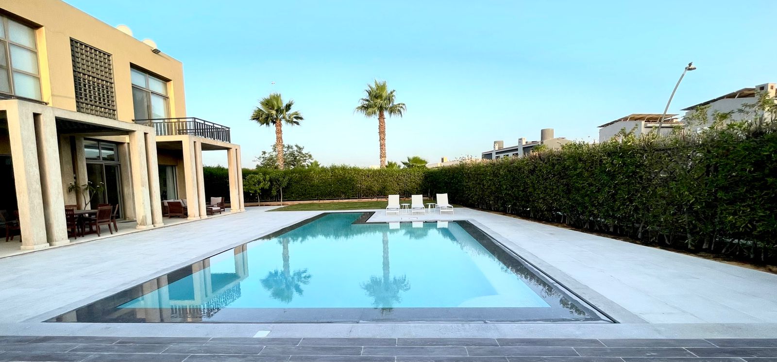 فيلا – 4 غرف