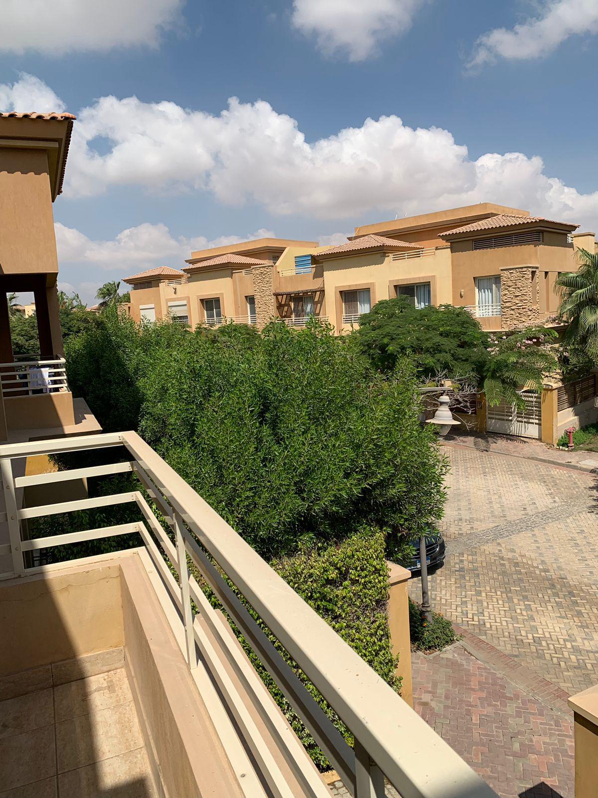townhouse at Jeera
